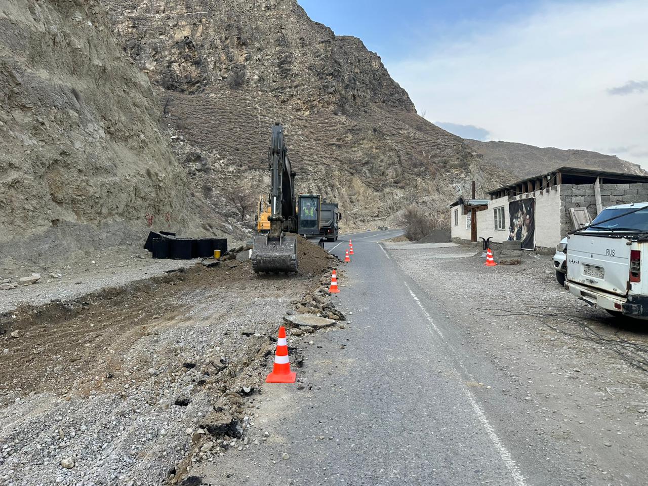 В Дагестане начался ремонт дороги к Карадахской теснине